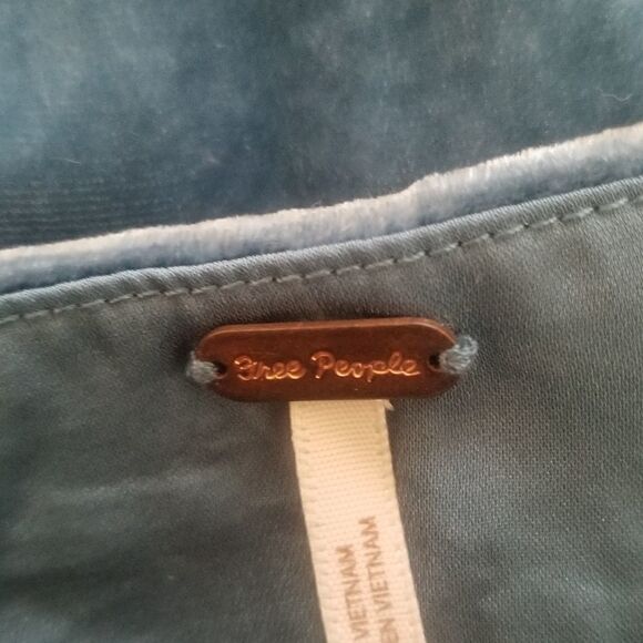 NWT FREE PEOPLE BEAUTIFUL VELOUR AND LACE SKIRT. SIZE 10. - Picture 14 of 15